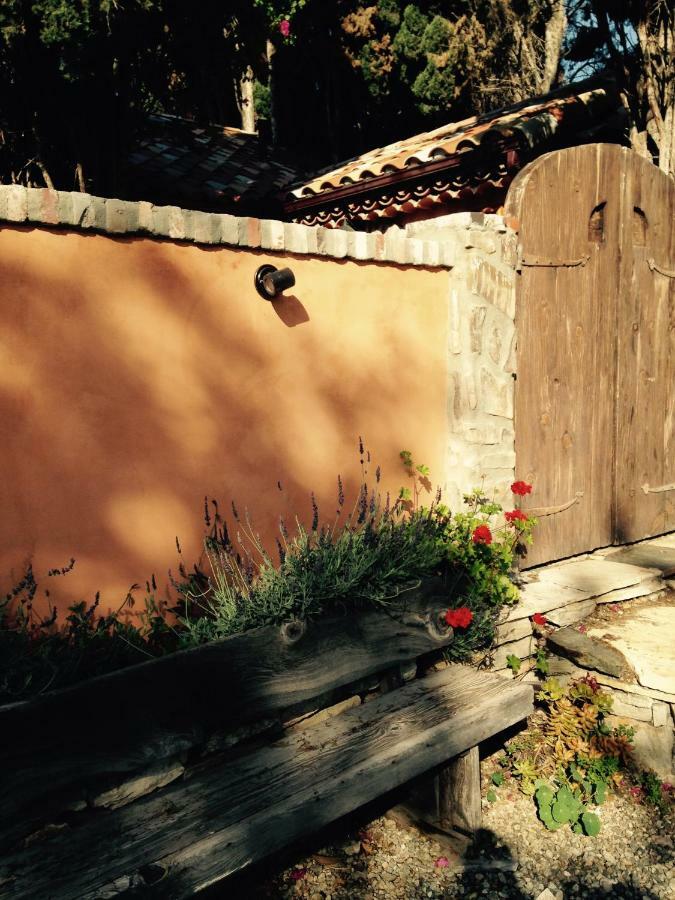 Under The Tuscan Sun Cottage In West Лос-Анджелес Экстерьер фото